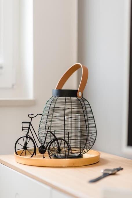 5 Sterne-Ferienhaus Eisvogel Am See Mit Sauna Und Kamin Krakow am See Ngoại thất bức ảnh